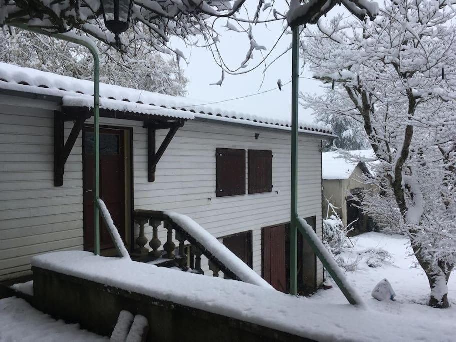 Villa Lerable Pourpre De La Grotte Au Lion Arbon Esterno foto