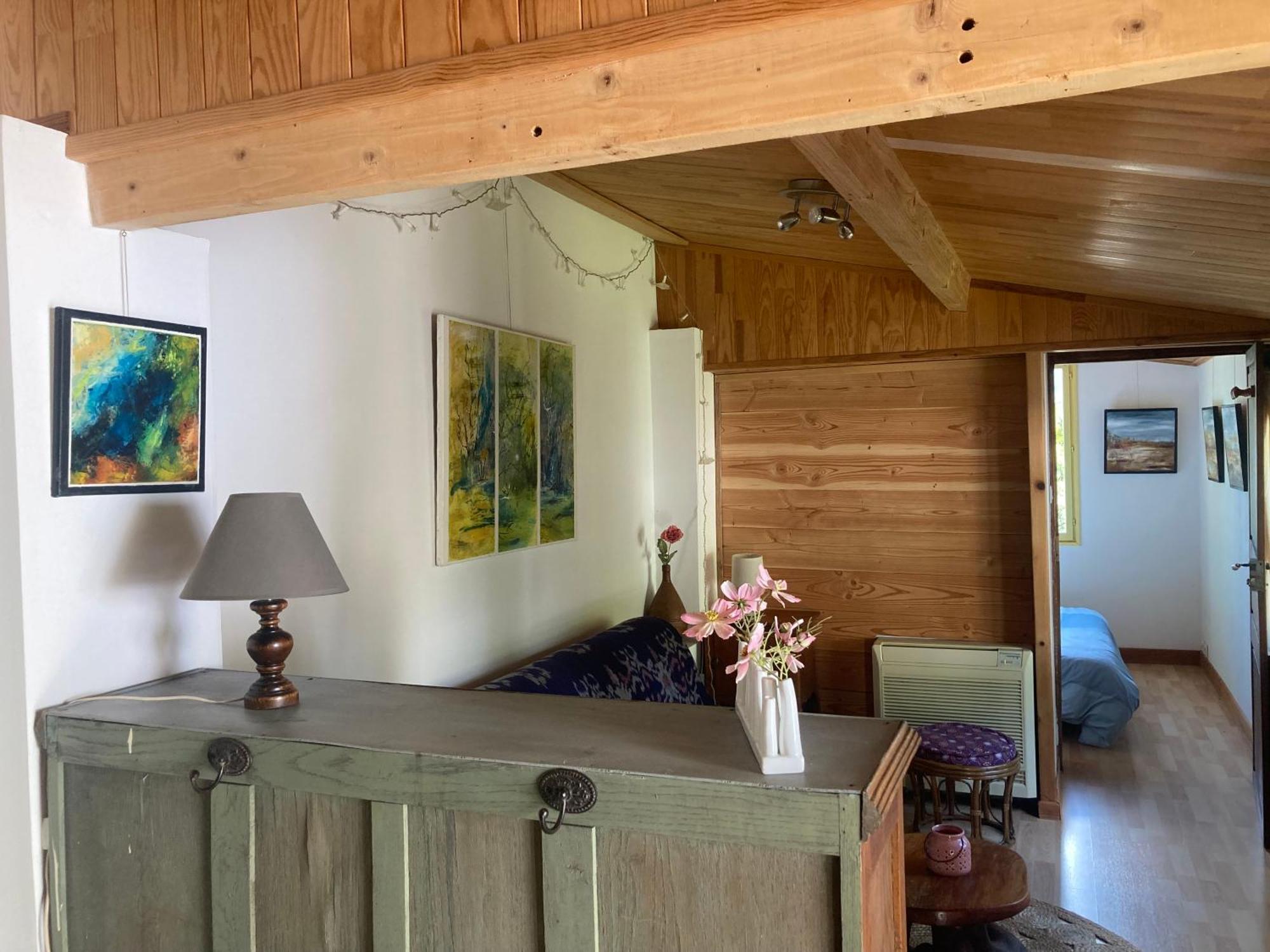 Villa Lerable Pourpre De La Grotte Au Lion Arbon Esterno foto